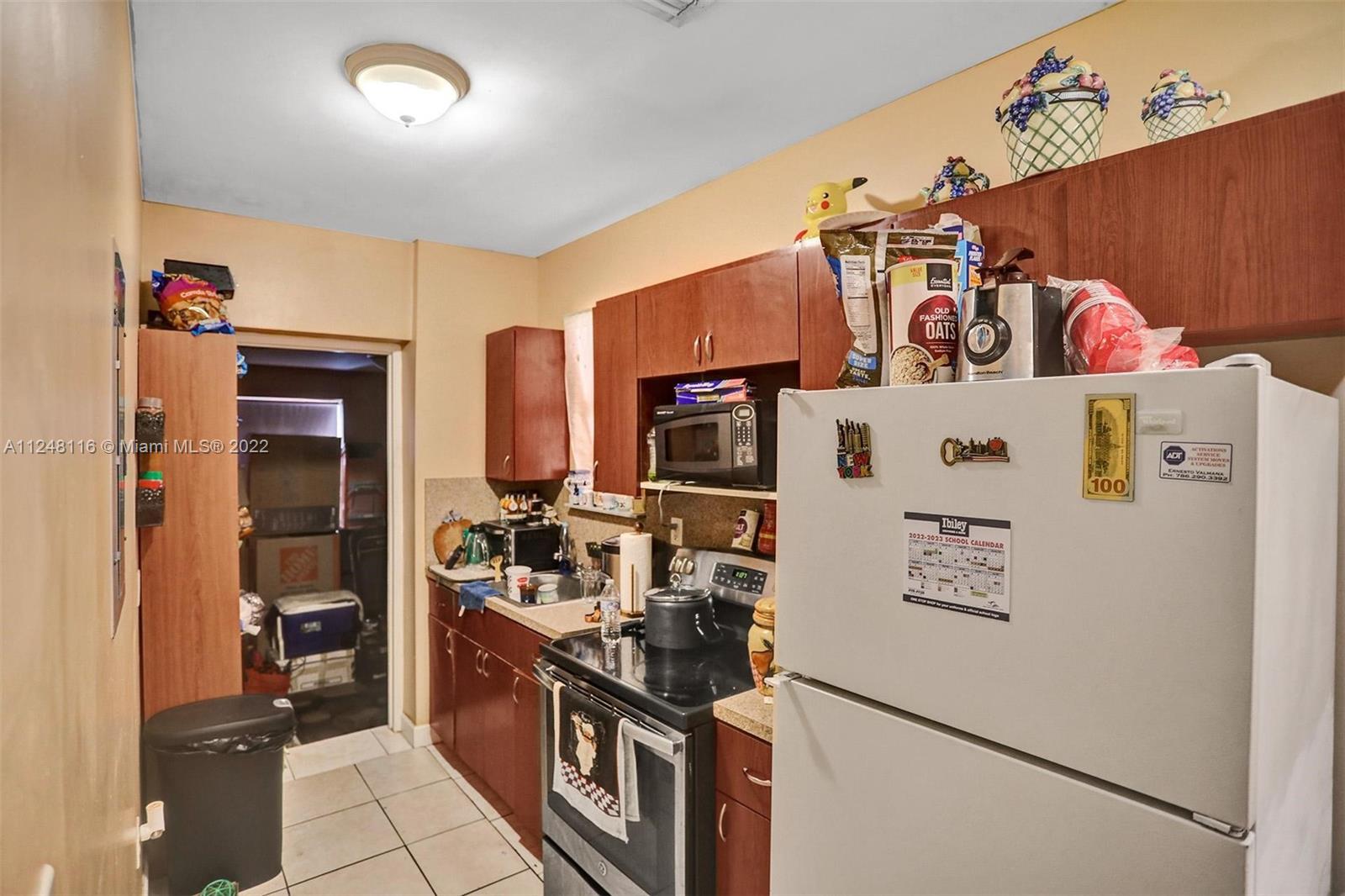 Listing Photo 10