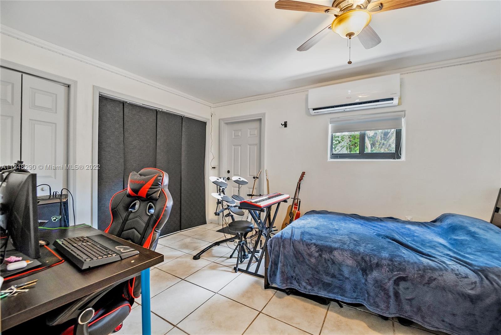 Listing Photo 7