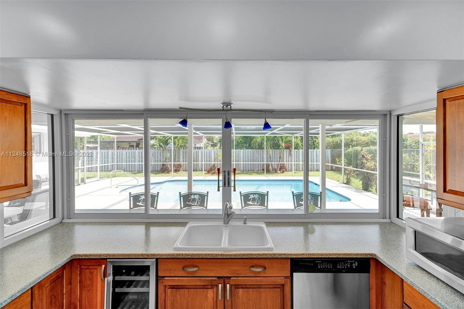 Listing Photo 18