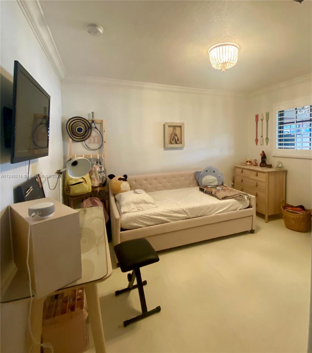 Listing Photo 13