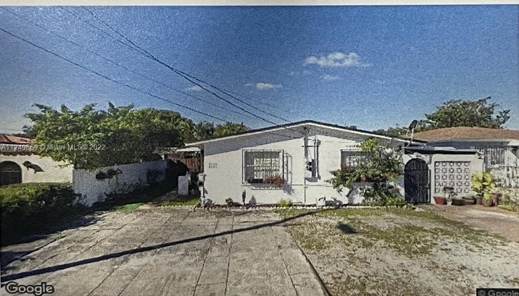 2650 SW 29th Ave  For Sale A11249869, FL