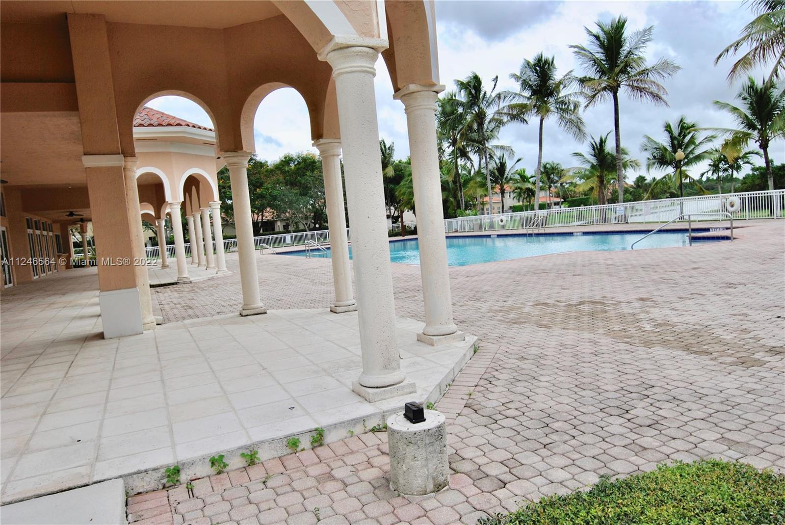 Listing Photo 29