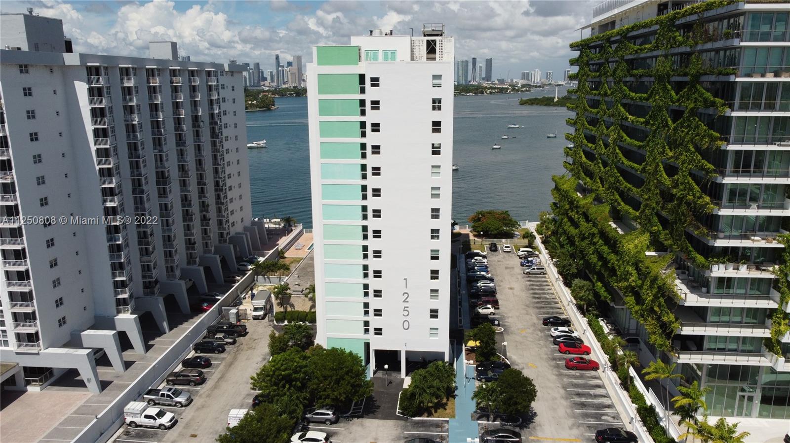 1250  West Ave #8J For Sale A11250808, FL