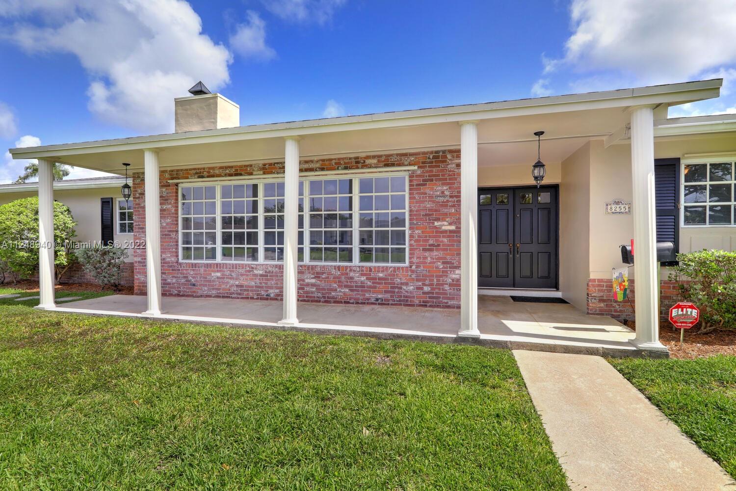 Photo 2 of 8255 86 Ter in Miami - MLS A11248940