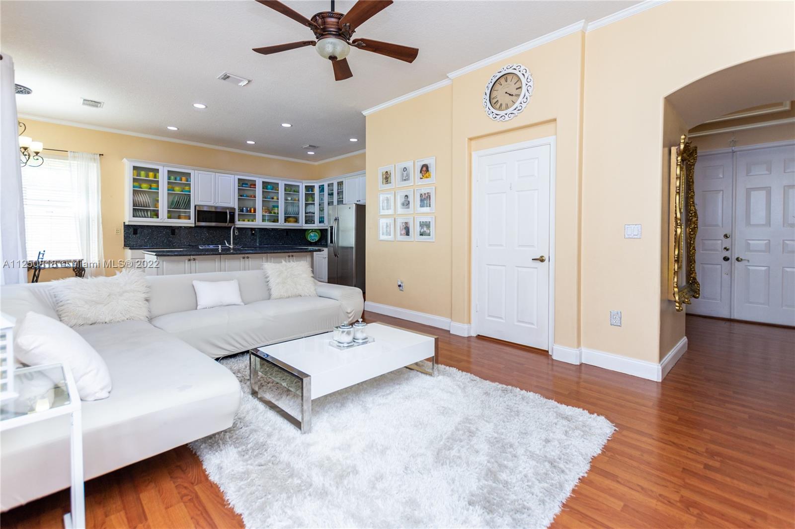 Listing Photo 17