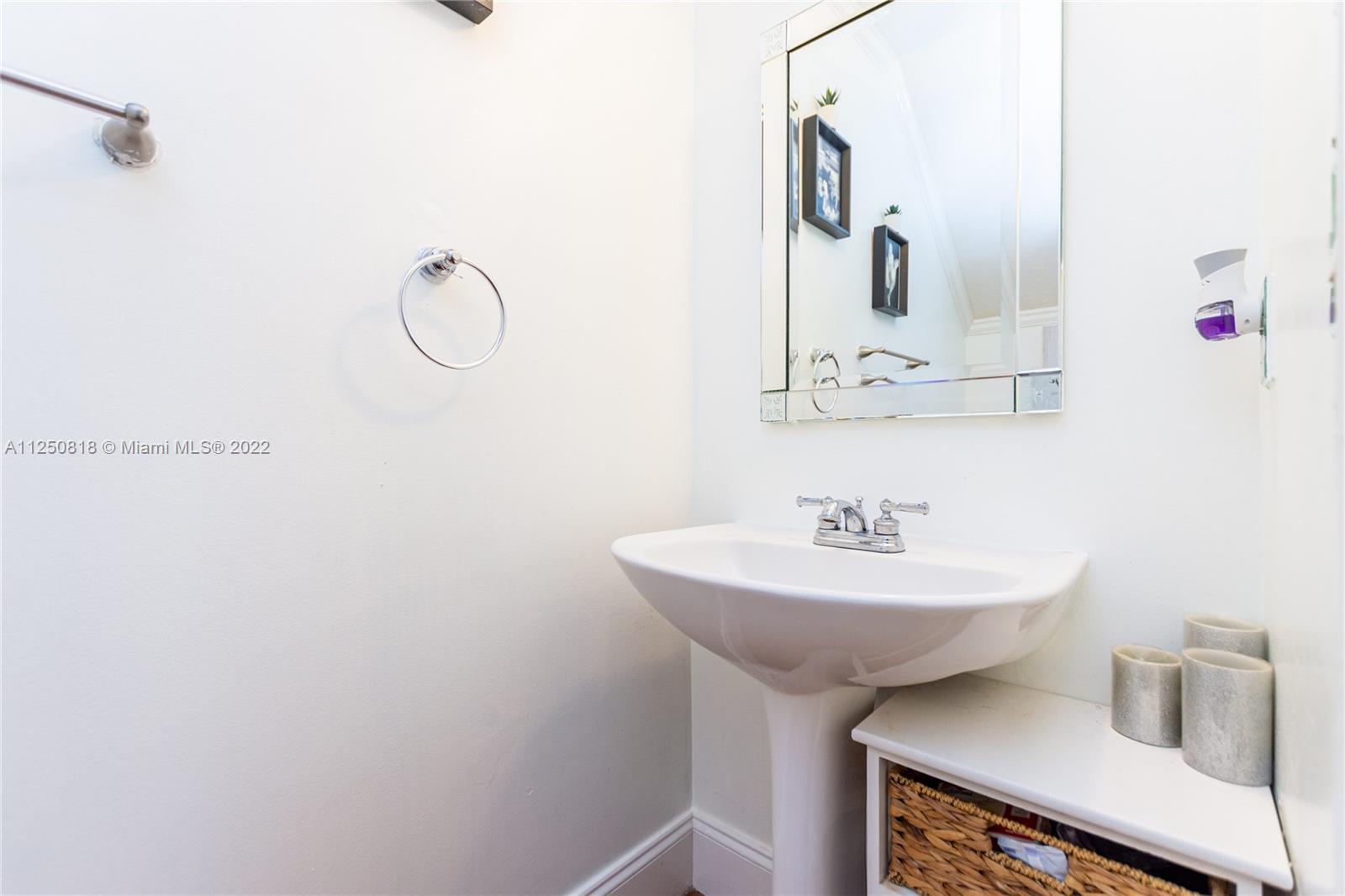 Listing Photo 19