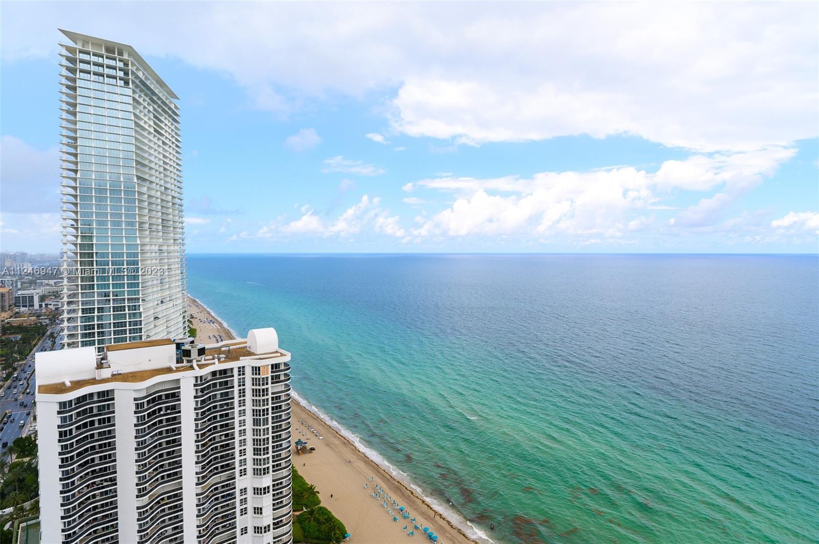 La Perla Condos for Sale and Rent in Sunny Isles Beach, Florida. Sunny  Isles Real Estate