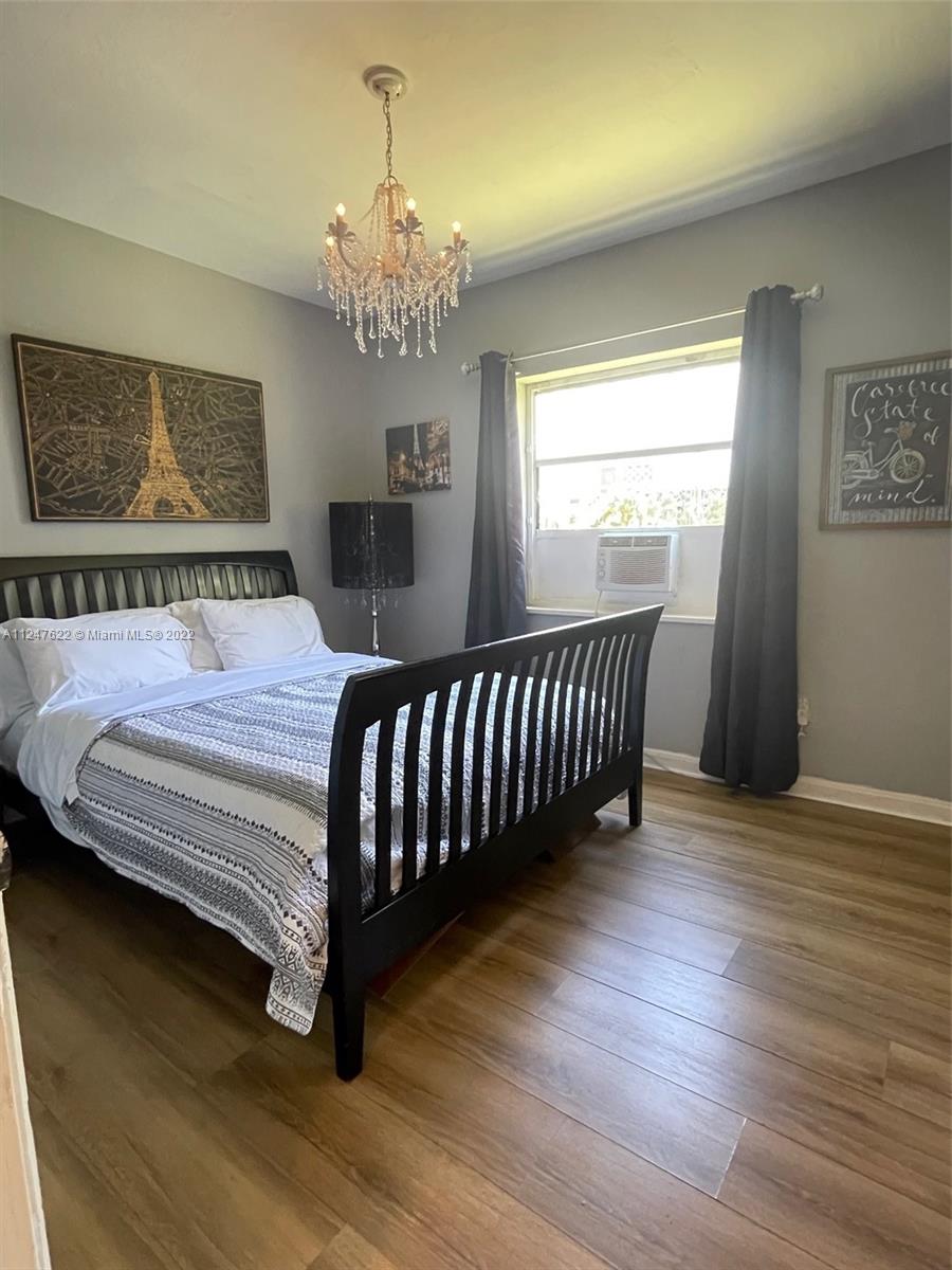 Listing Photo 14