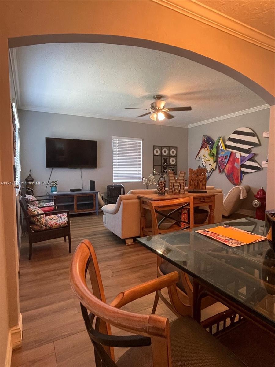 Listing Photo 7