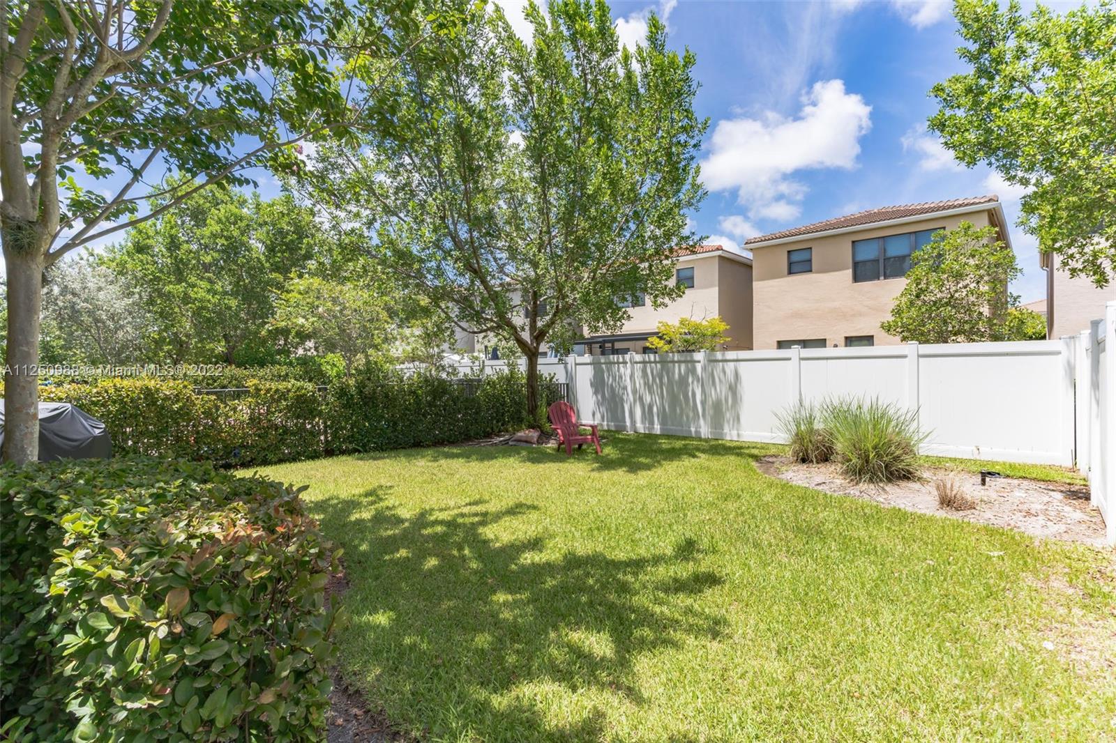Listing Photo 22