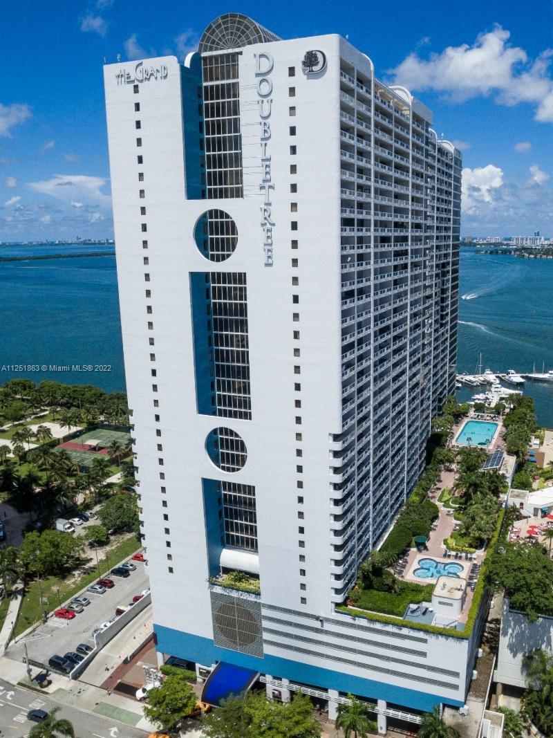 Photo 39 of Venetia Condo Apt A-3041 in Miami - MLS A11251863