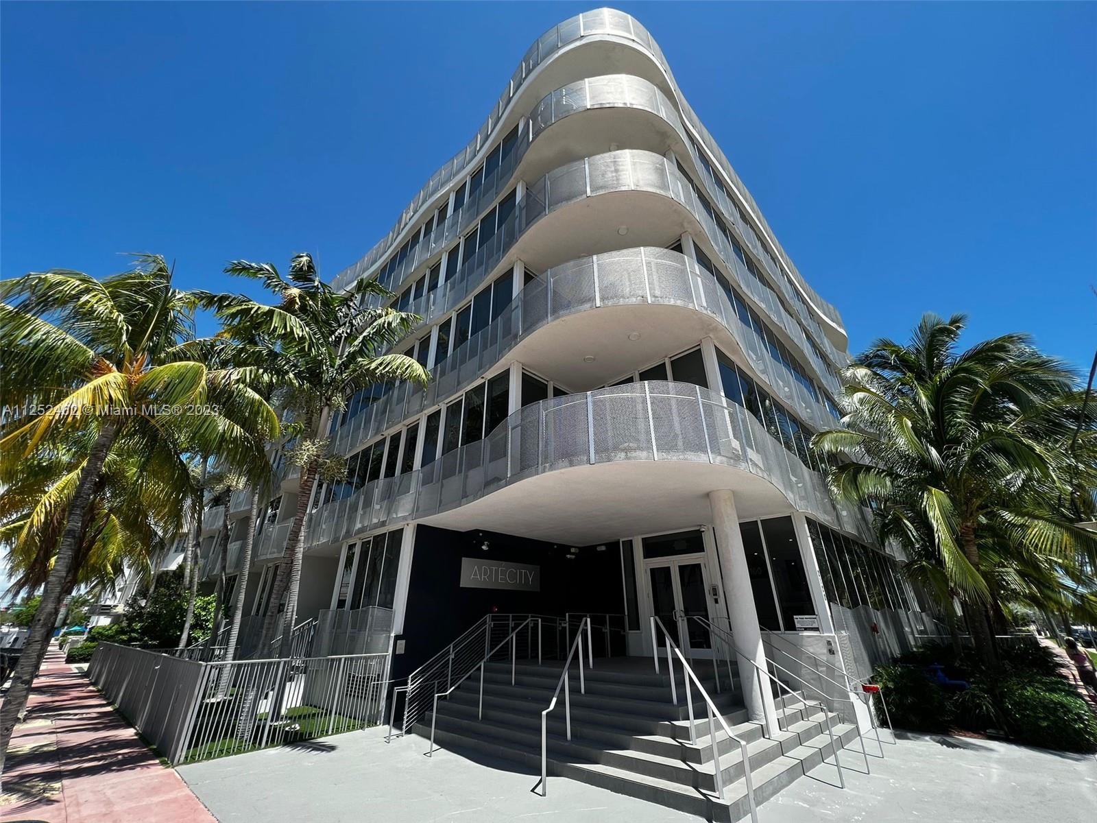 2100  Park Ave #409 For Sale A11252462, FL
