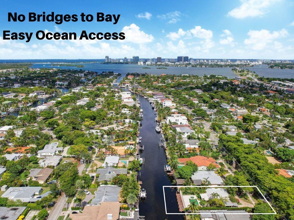 Quick access to the Bay and Ocean!