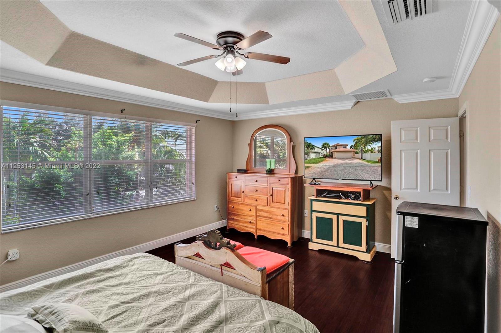 Listing Photo 25