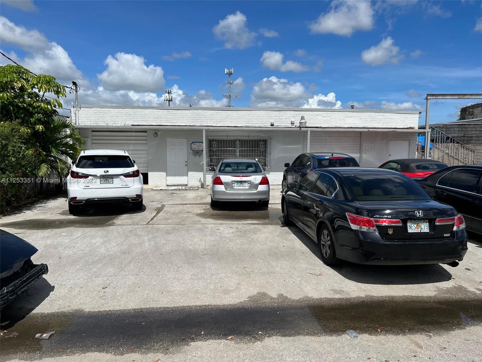 2324 SW 56th Ter, West Park, FL 33023