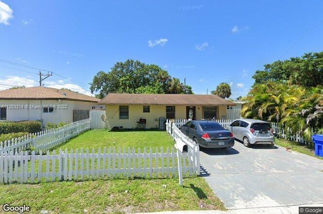 2745 NW 7th Ct  For Sale A11253314, FL