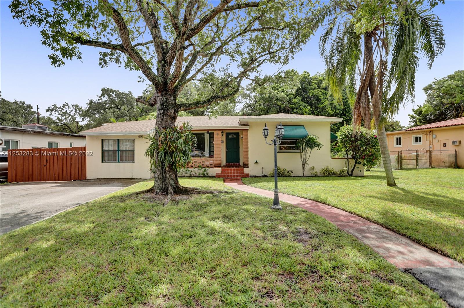 13231 NW 1st Ave  For Sale A11253283, FL