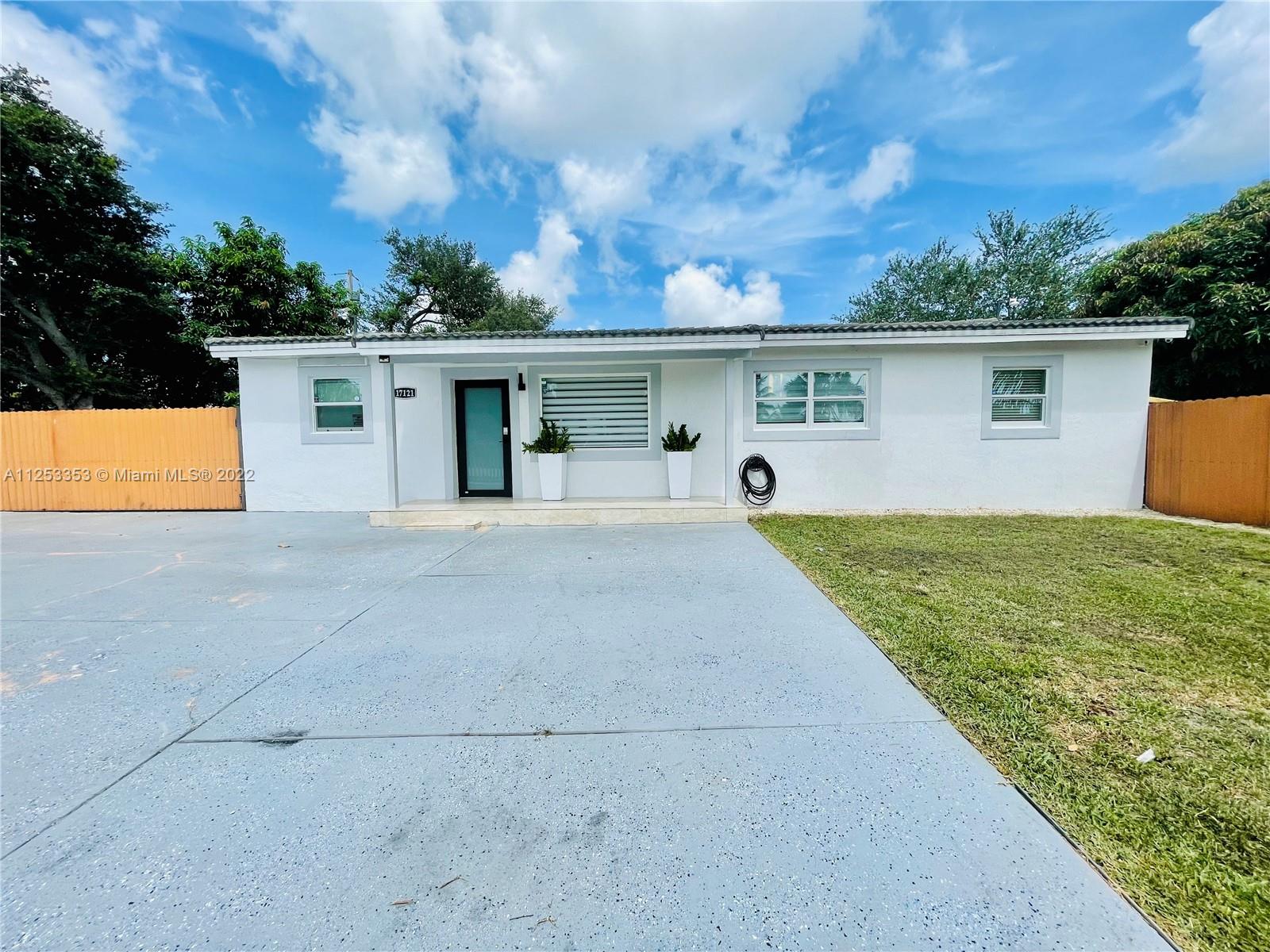 Photo 1 of 17121 36th Ave in Miami Gardens - MLS A11253353