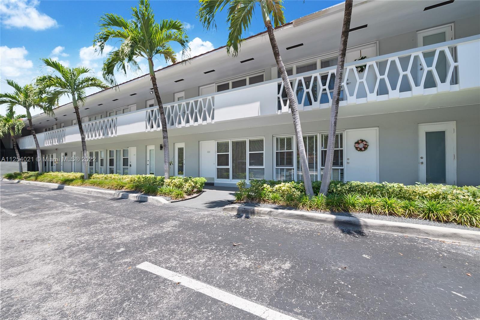 Undisclosed For Sale A11254021, FL