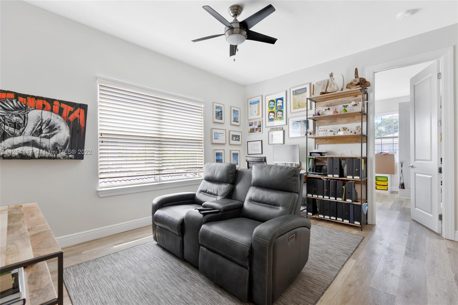 Listing Photo 17