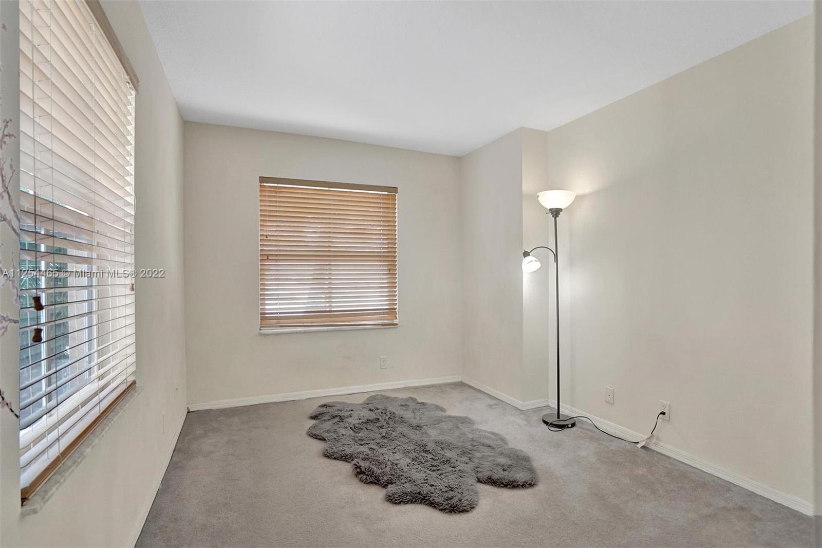 Listing Photo 38