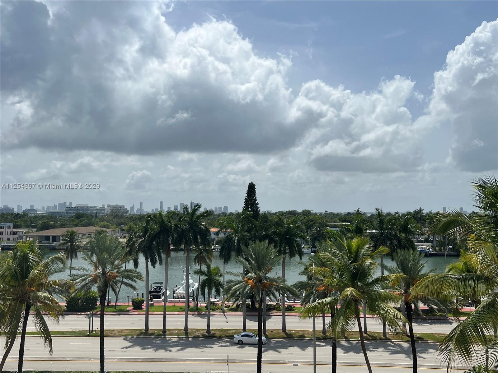 DIRECT INTRACOASTAL VIEWS