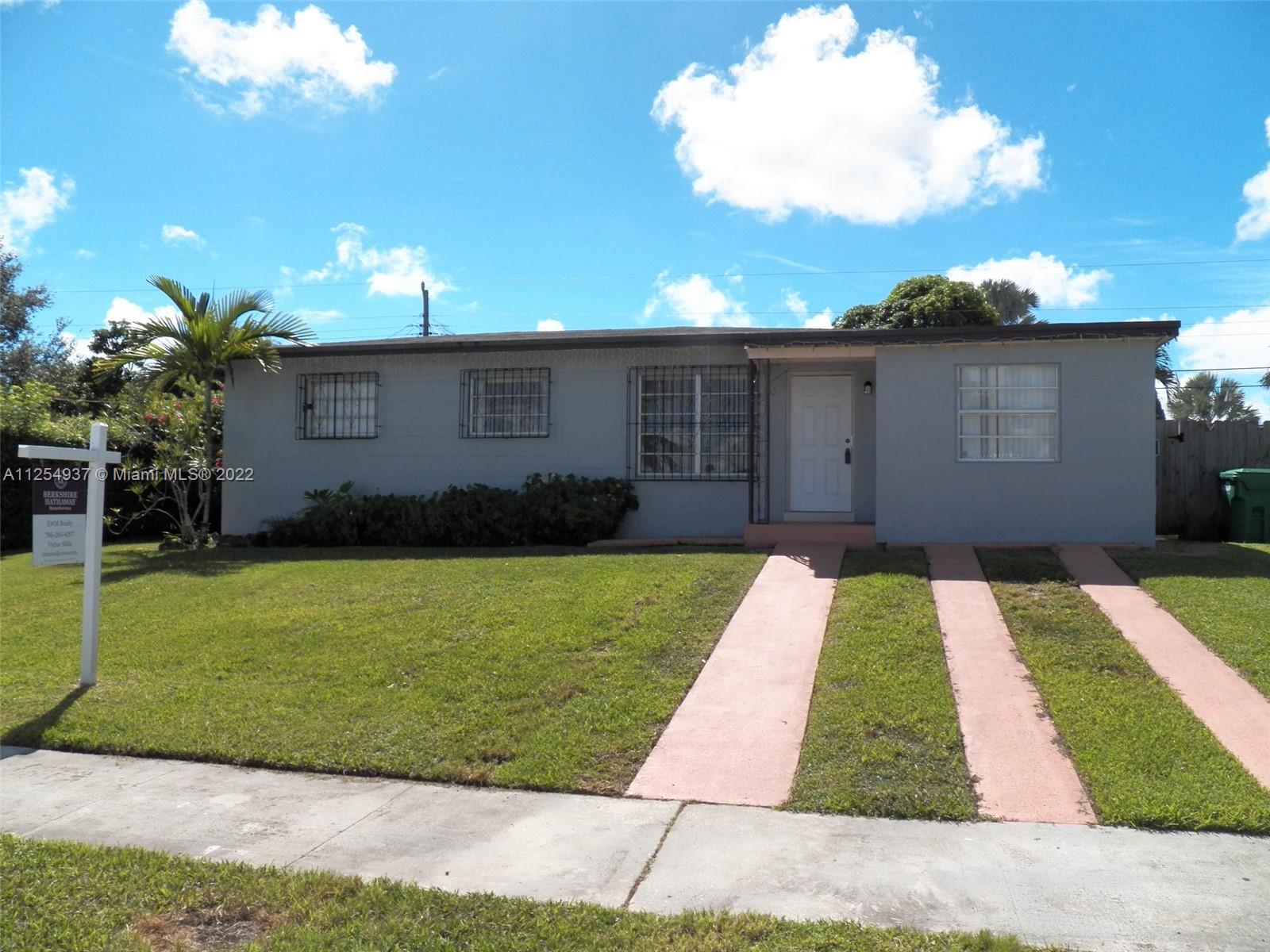 11510 SW 186th St  For Sale A11254937, FL