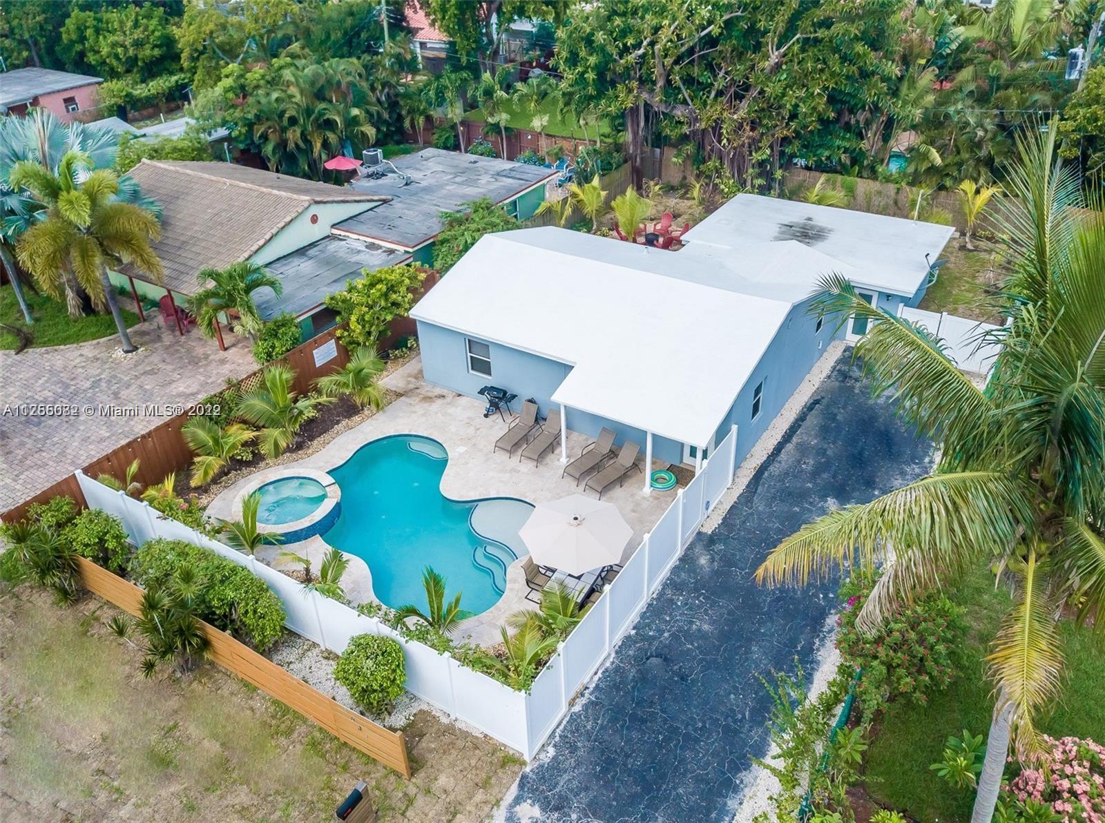 Listing Photo 12