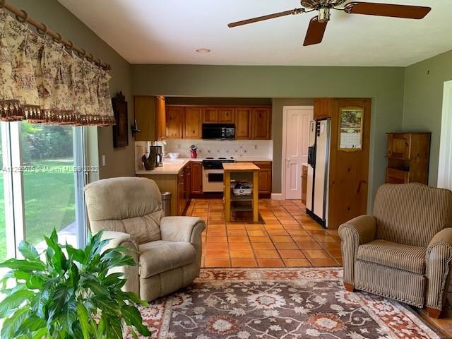 Listing Photo 29