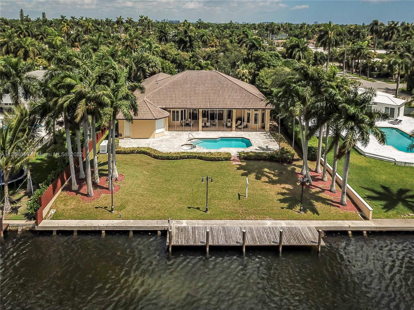 Hollywood FL Waterfront Homes For Sale