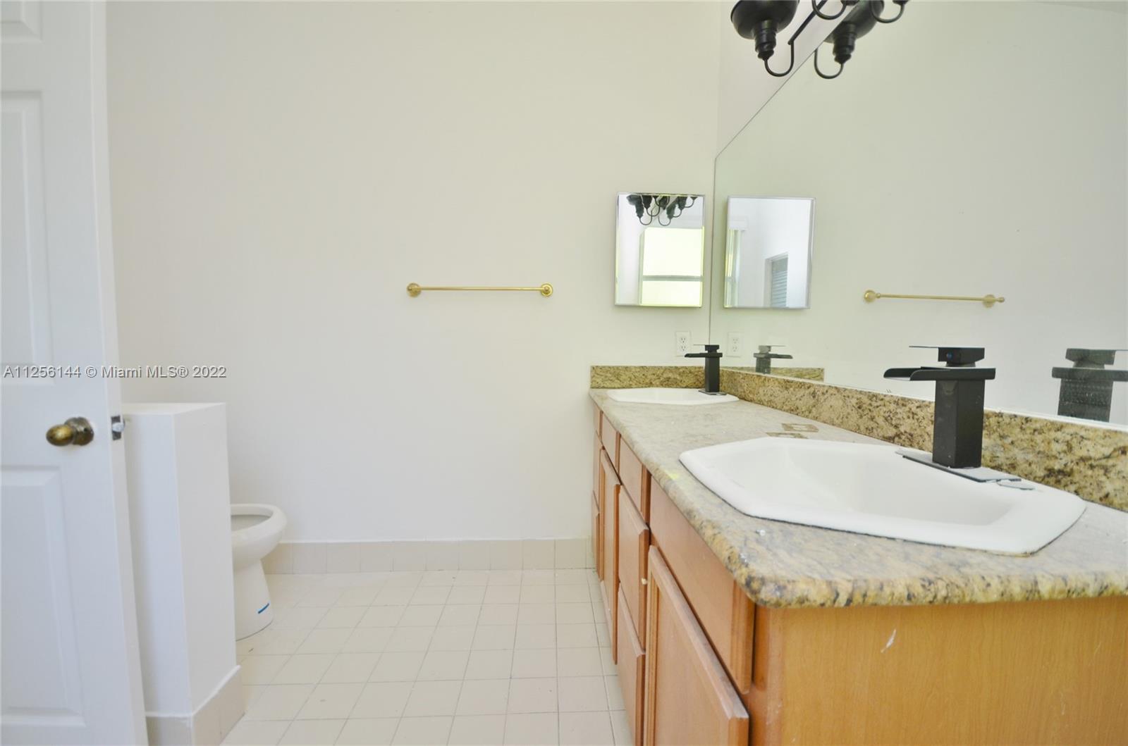 Listing Photo 13
