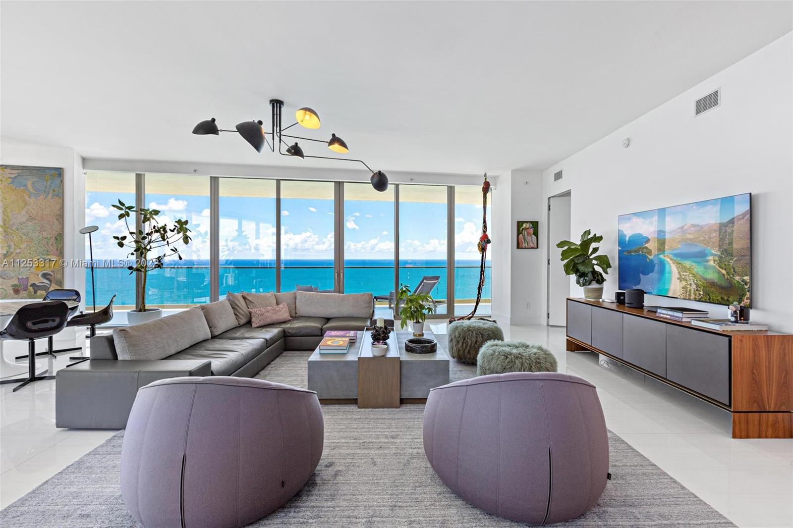 Photo 1 of Residences by Armani Casa Armani Apt 3100 in Sunny Isles Beach - MLS A11253317