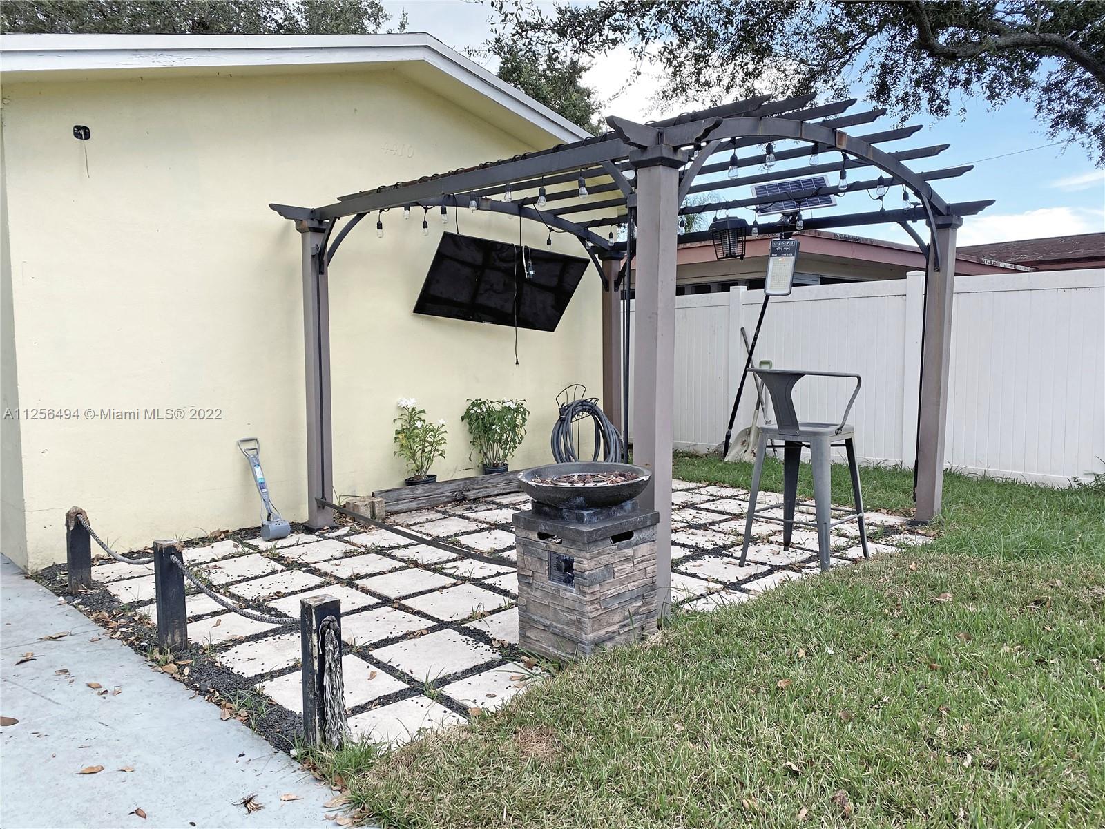 Listing Photo 29