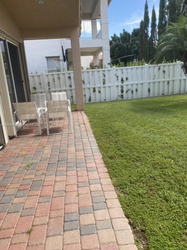 Listing Photo 15