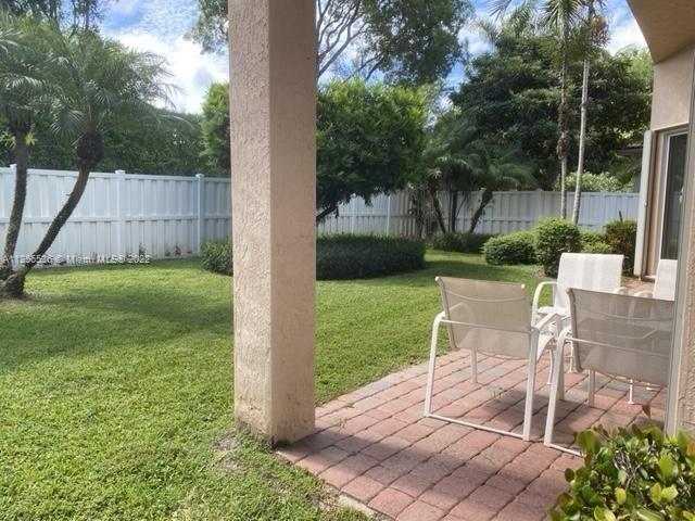 Listing Photo 17