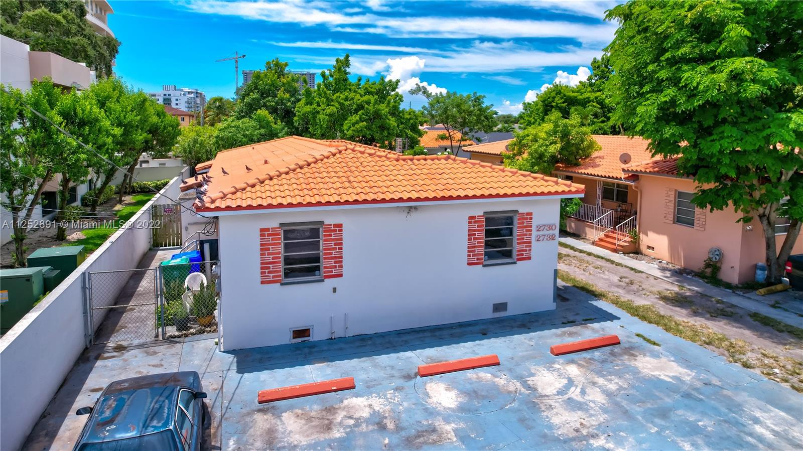 Photo 1 of 2730 23rd Ter in Miami - MLS A11252891