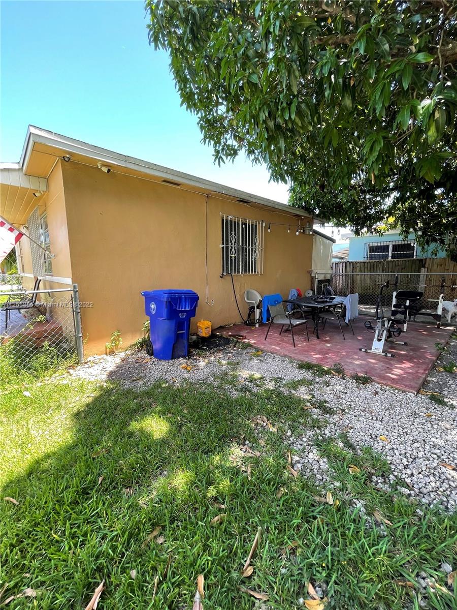Listing Photo 17