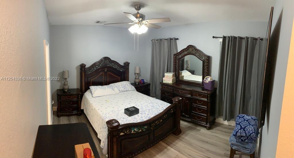 640 SE 1st St, Homestead, Florida image 16
