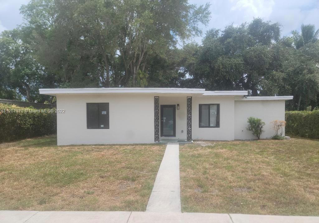 Photo 1 of 840 143rd St in North Miami - MLS A11257370