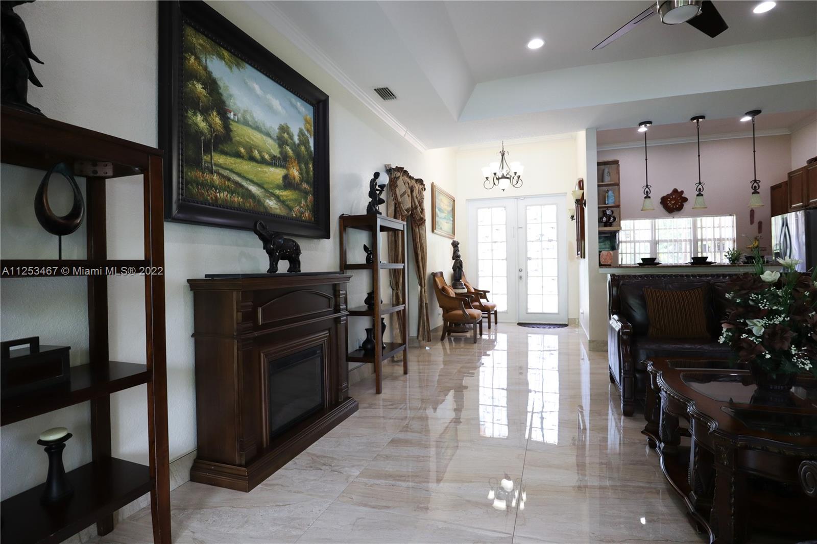 Listing Photo 6
