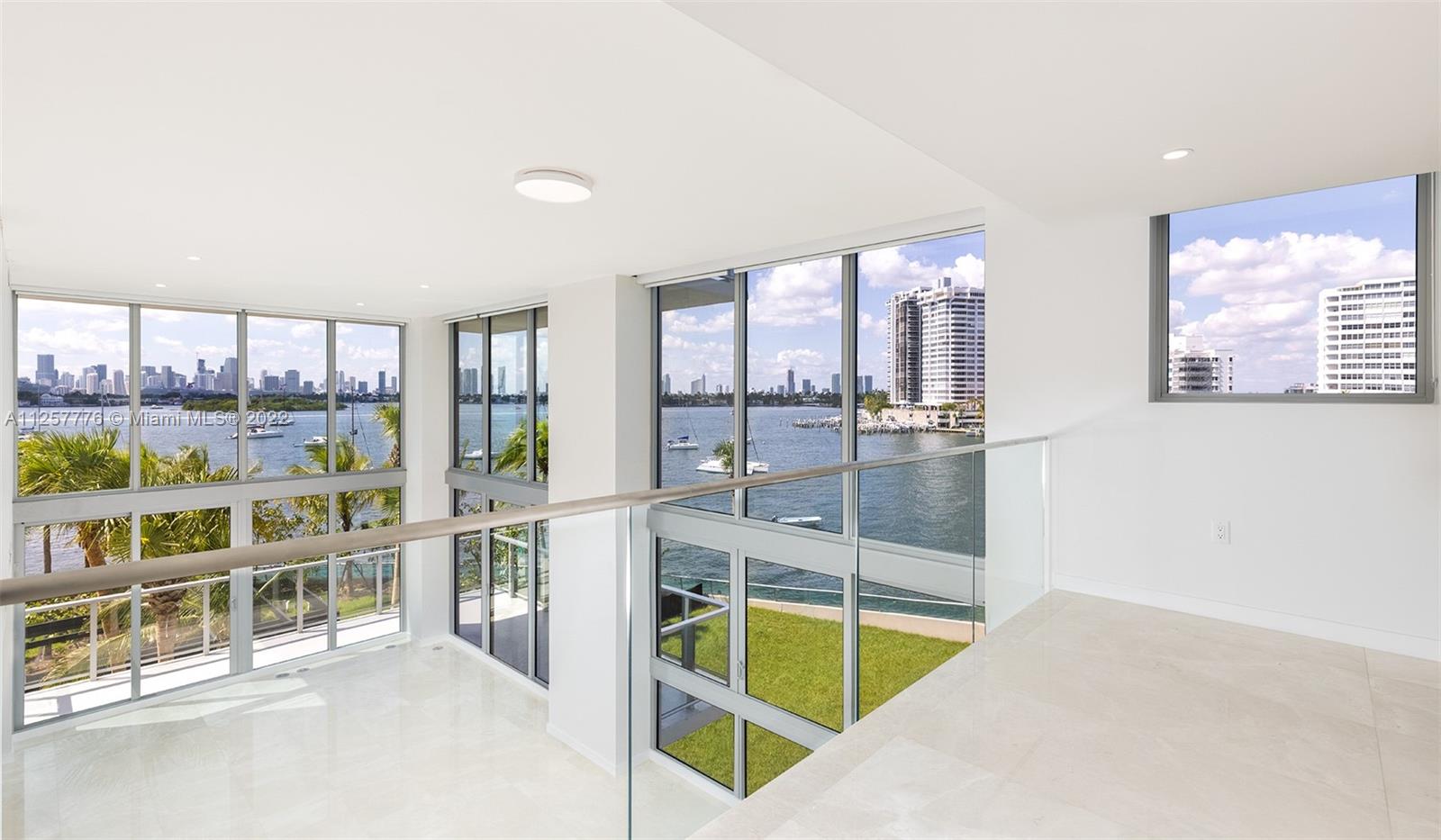 1504 Bay Rd N-0701