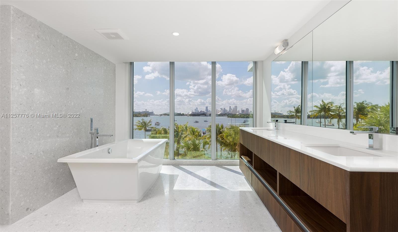 1504 Bay Rd N-0701