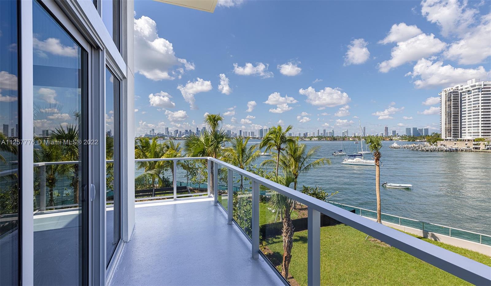 1504 Bay Rd N-0701