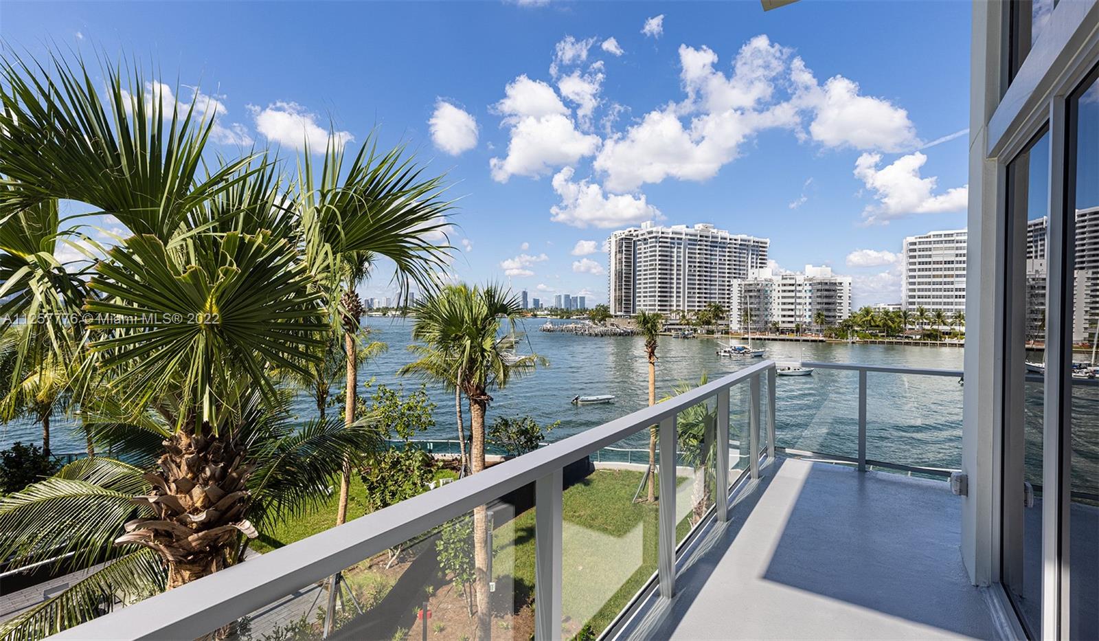 1504 Bay Rd N-0701
