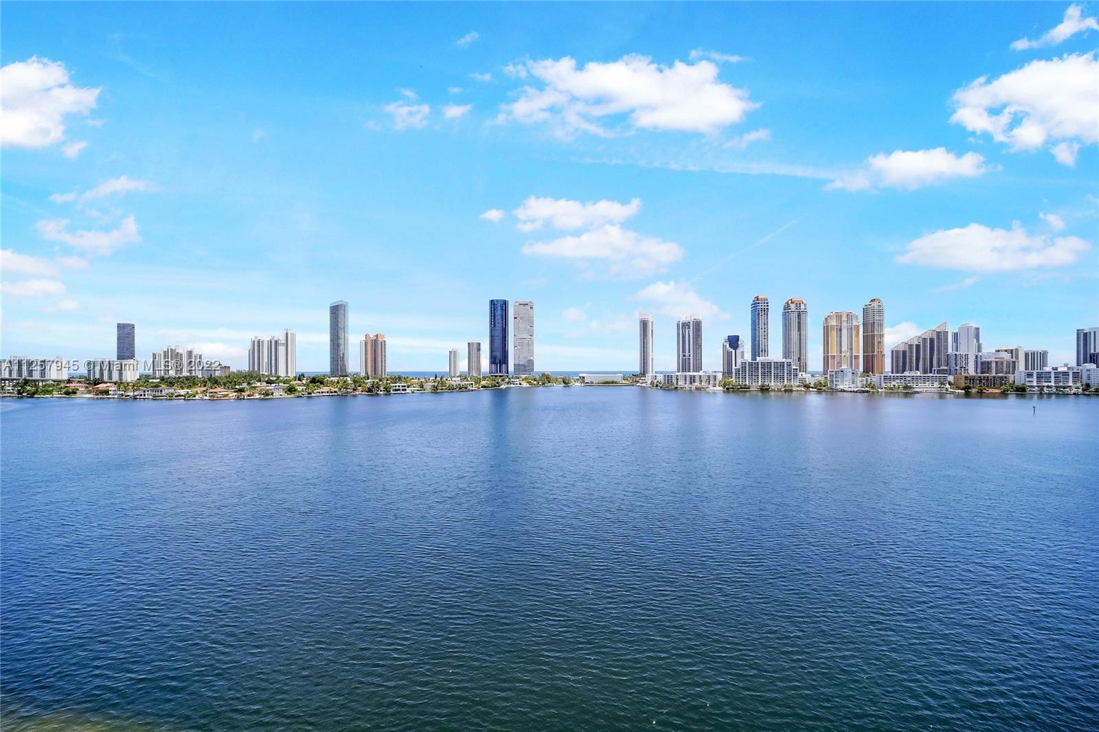 STUNNING EAST INTRACOASTAL, OCEAN AND CITY VIEWS