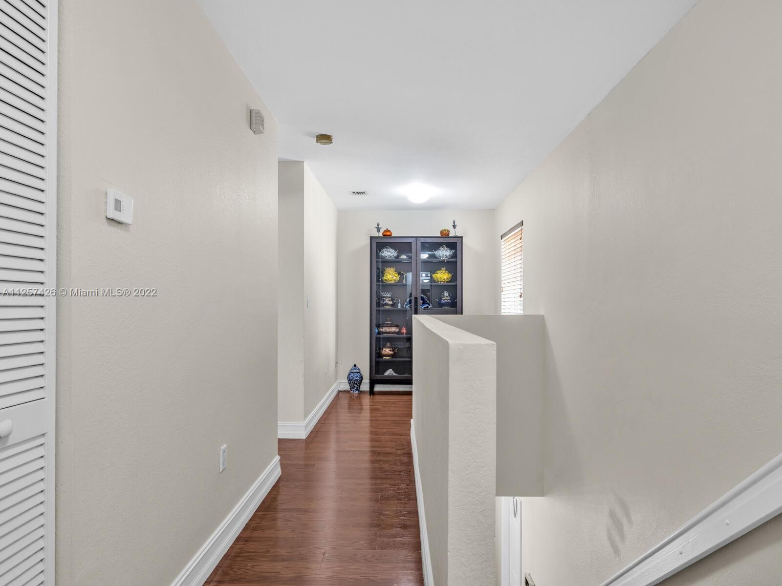 Listing Photo 14