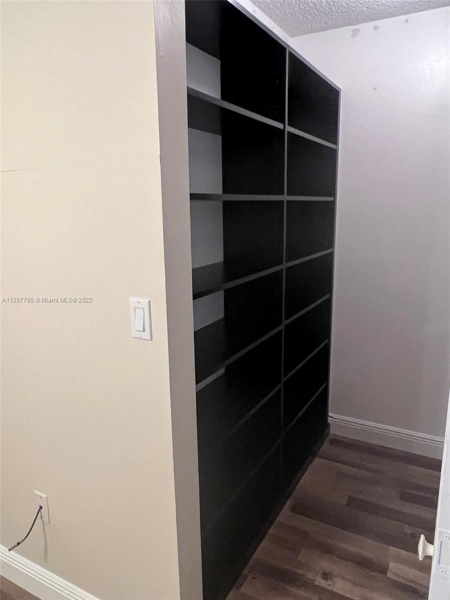 Listing Photo 22