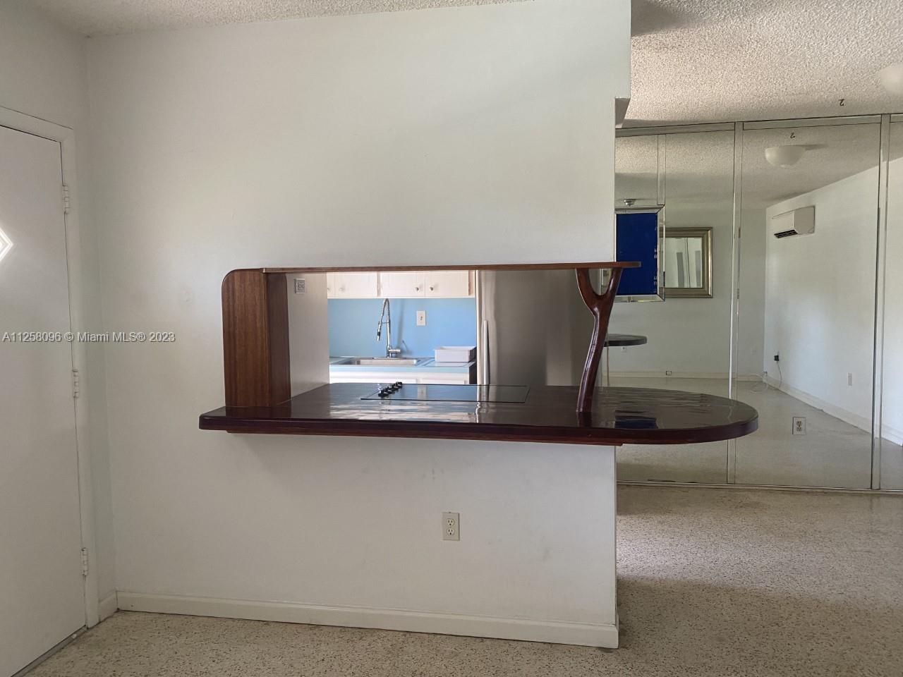 1810  Venice Park Dr #108 For Sale A11258096, FL