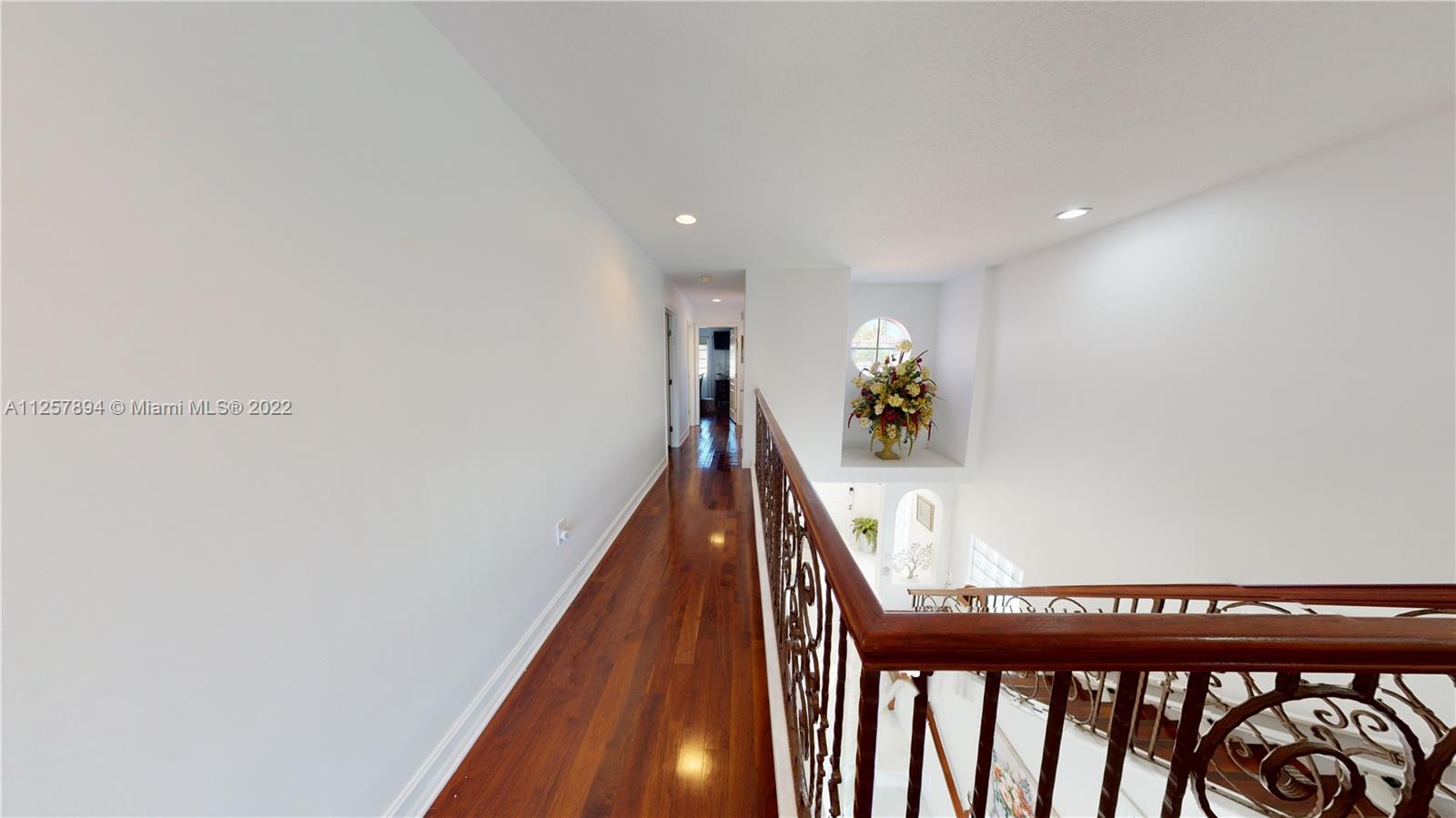 Listing Photo 18