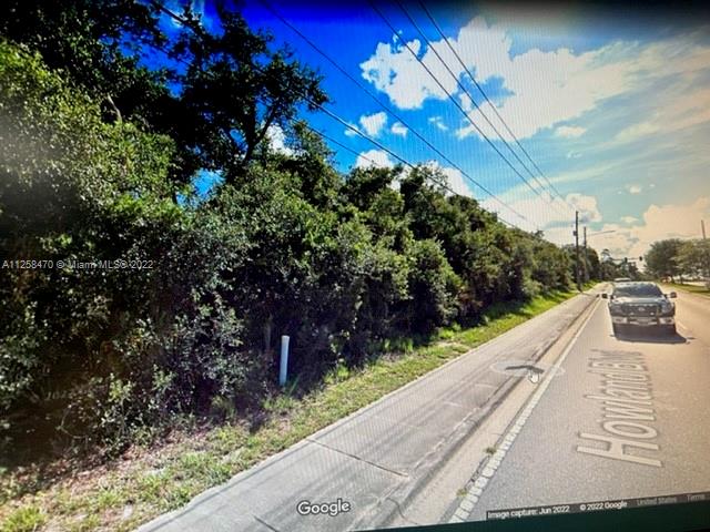 Main Blvd